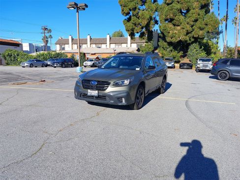 Used 2022 Subaru Outback Onyx Edition XT image 3