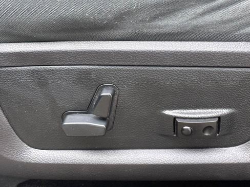 Used 2016 RAM 1500 Lone Star image 42