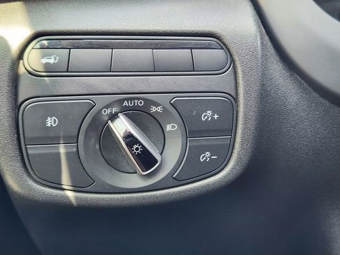 Used 2019 INFINITI QX50 Luxe FWD image 23