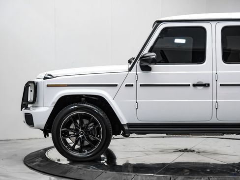 Used 2025 Mercedes-Benz G 550 w/ Exclusive Interior Package image 8