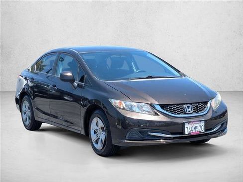 Used 2013 Honda Civic LX image 3