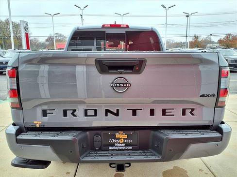 New 2026 Nissan Frontier SV w/ Tow Package image 7
