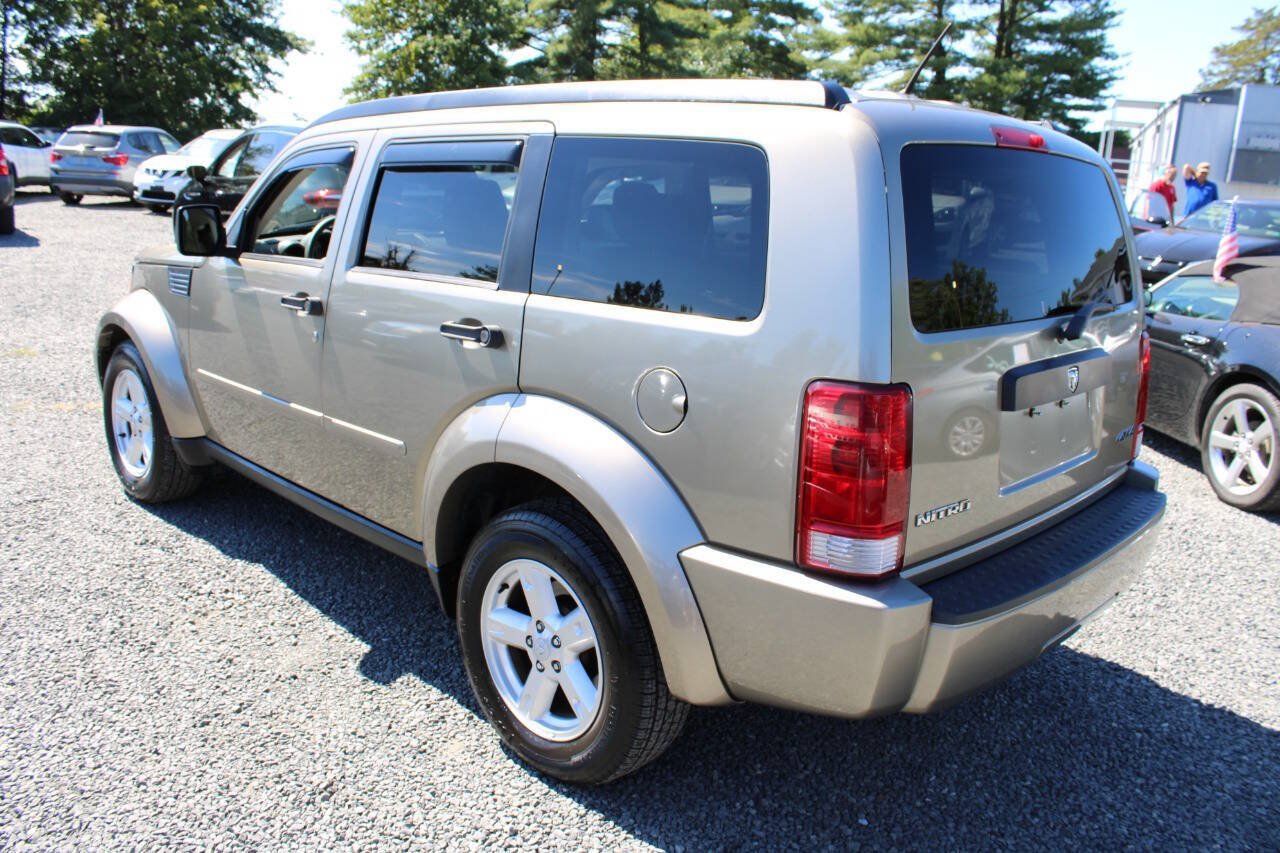Used 2007 Dodge Nitro SXT AWD/4WD image 9