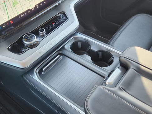 Certified 2025 Ford Expedition Platinum w/ Driver's Package image 30