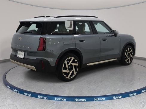 Certified 2025 MINI Cooper Countryman S AWD/4WD image 5
