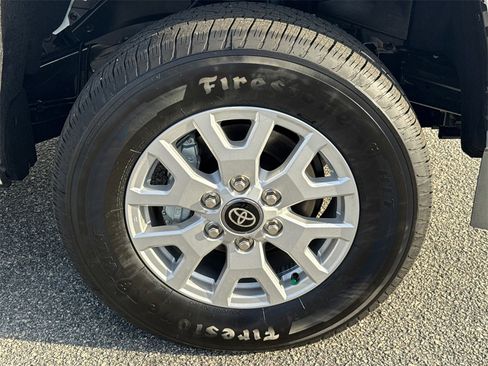 New 2025 Toyota Tacoma SR5 image 12