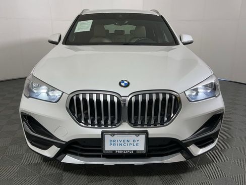 Used 2021 BMW X1 sDrive28i image 3