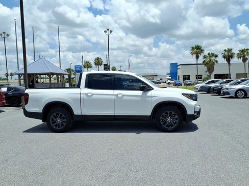 Used 2026 Honda Ridgeline Sport image 9