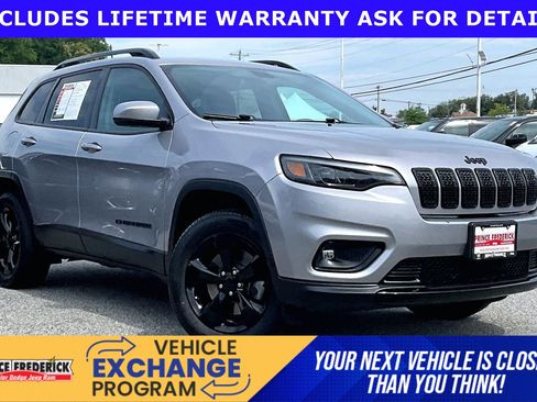 Used 2020 Jeep Cherokee Latitude Plus AWD/4WD image 1
