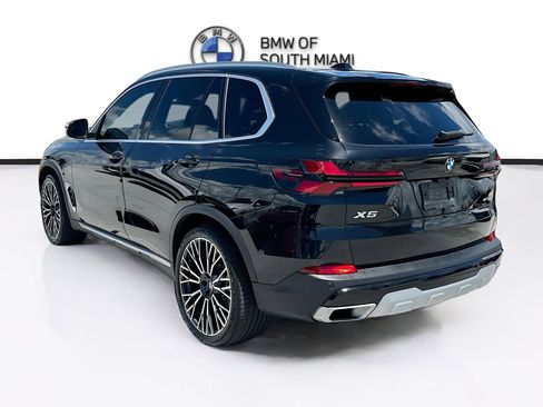 Certified 2024 BMW X5 sDrive40i w/ Parking Assistance Package RWD image 5