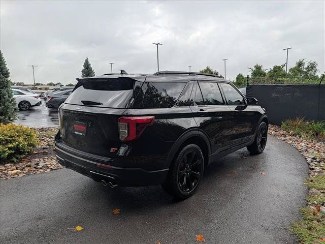 Used 2024 Ford Explorer ST w/ Equipment Group 401A AWD/4WD image 5