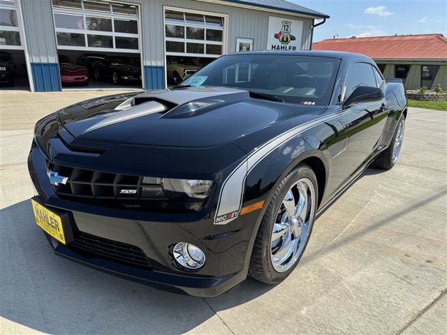 Used 2010 Chevrolet Camaro SS w/ RS Package RWD image 4