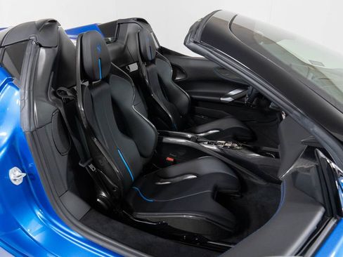 Used 2022 Ferrari SF90 Spider image 42