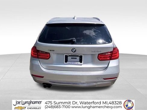 Used 2014 BMW 328i xDrive Wagon AWD/4WD image 8