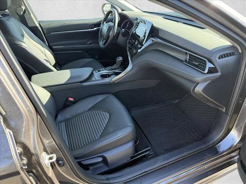 Used 2024 Toyota Camry SE w/ Cold Weather Package image 15