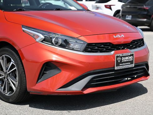 Used 2023 Kia Forte LXS FWD image 9