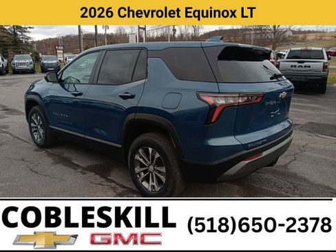 New 2026 Chevrolet Equinox LT w/ Convenience Package II image 7