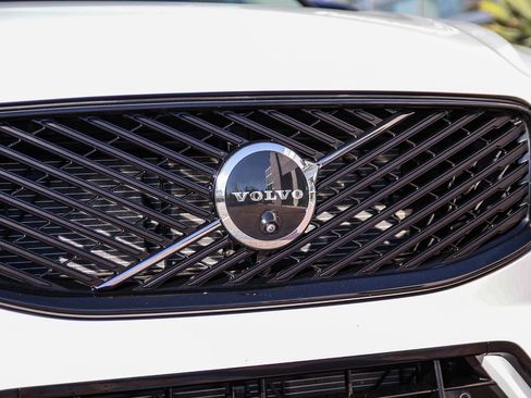 Certified 2026 Volvo XC60 B5 Plus w/ Climate Package image 13