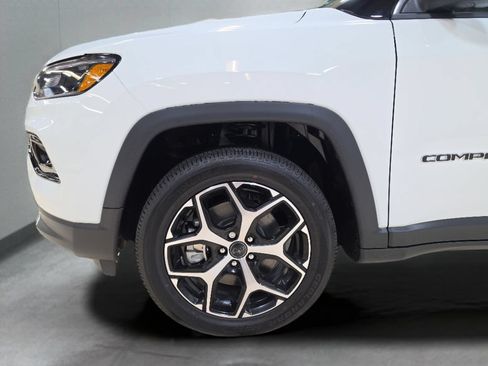 New 2026 Jeep Compass Limited AWD/4WD image 24