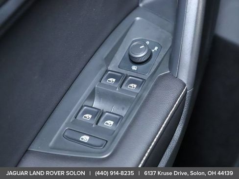 Used 2024 Volkswagen Tiguan S AWD/4WD image 32
