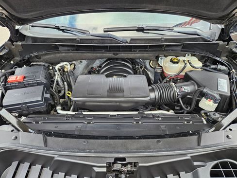 Used 2021 GMC Yukon Denali w/ Denali Premium Package image 34