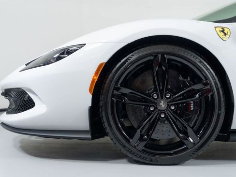 Used 2025 Ferrari 296 GTS RWD image 13