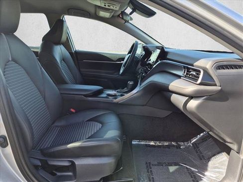 Certified 2023 Toyota Camry SE FWD image 19