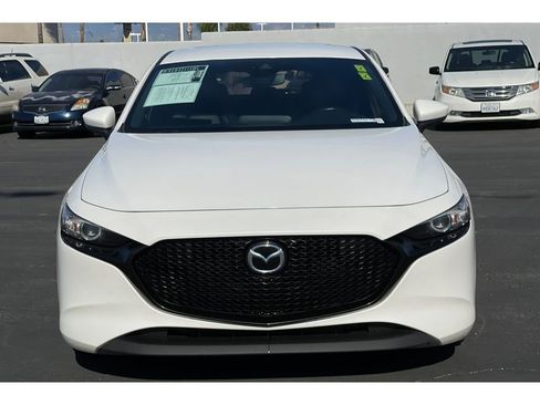 Used 2020 MAZDA MAZDA3 Hatchback w/ Preferred Package image 10