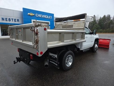 Used 2018 GMC Sierra 3500 SLE w/ SLE Preferred Package image 23