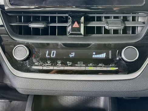 Certified 2024 Toyota Corolla LE FWD image 15