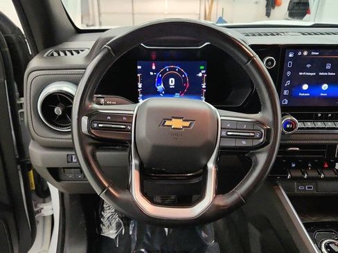 Used 2023 Chevrolet Colorado LT w/ LT Convenience Package AWD/4WD image 24