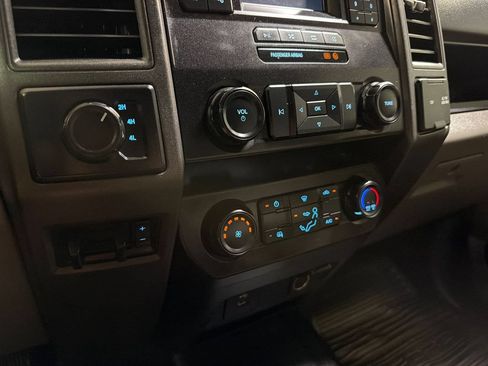 Used 2022 Ford F350 XL w/ Power Equipment Group AWD/4WD image 21