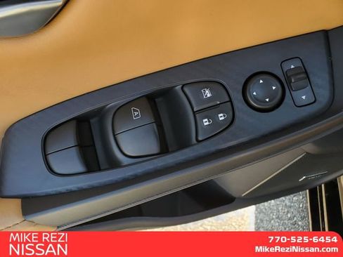 New 2025 Nissan Sentra SV w/ SV Premium Package image 12