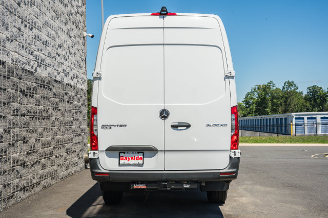 Used 2024 Mercedes-Benz Sprinter 3500 image 7