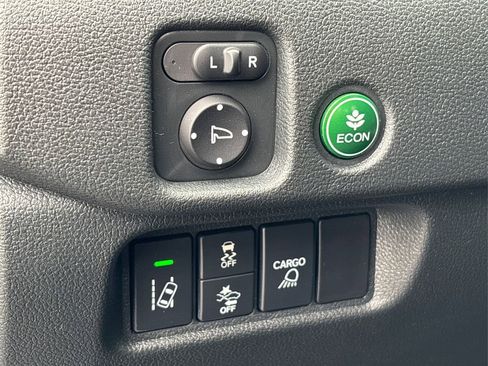 Used 2023 Honda Ridgeline Sport image 35