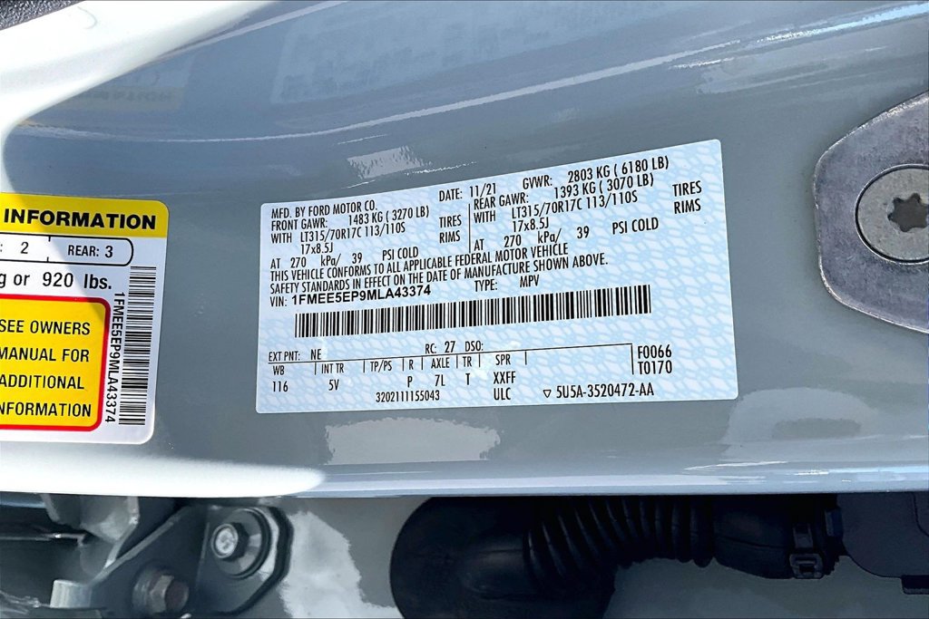 Used 2021 Ford Bronco First Edition AWD/4WD image 3