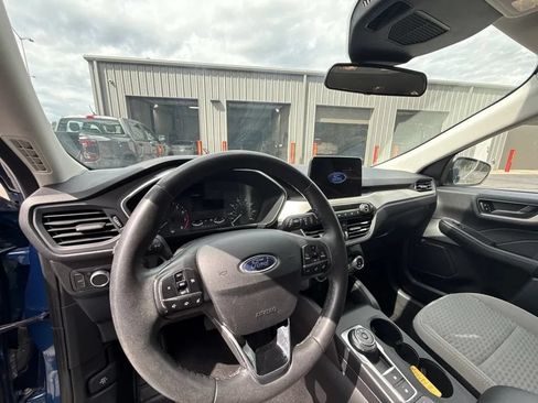 Used 2022 Ford Escape SE w/ Convenience Package AWD/4WD image 7