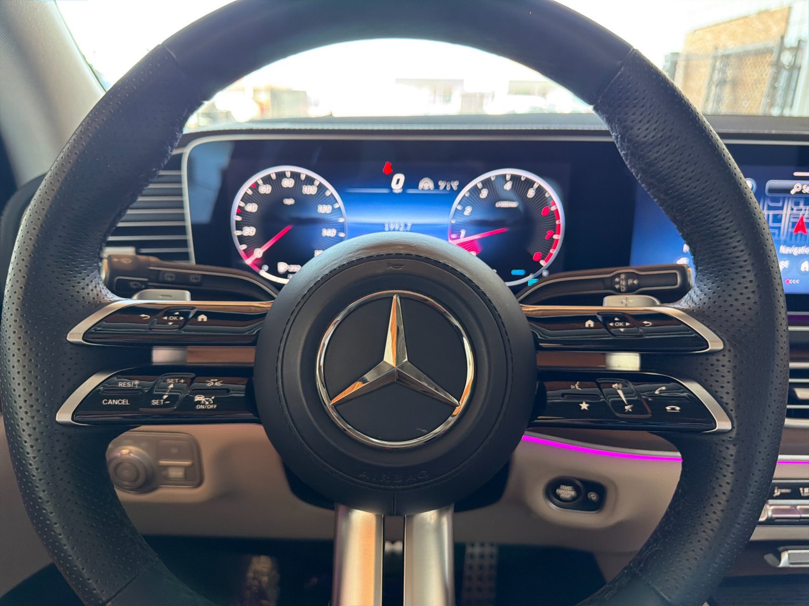 Used 2024 Mercedes-Benz GLS 450 4MATIC image 24
