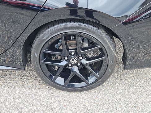 Certified 2024 Honda Civic Sport image 21
