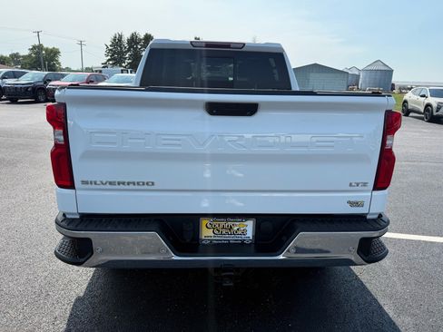 Used 2021 Chevrolet Silverado 1500 LTZ w/ LTZ Convenience Package II AWD/4WD image 4