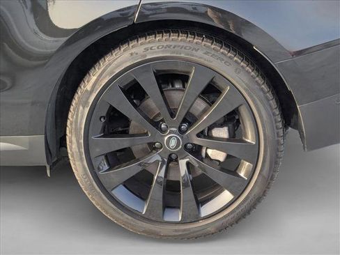 Certified 2024 Land Rover Range Rover Sport SE image 19