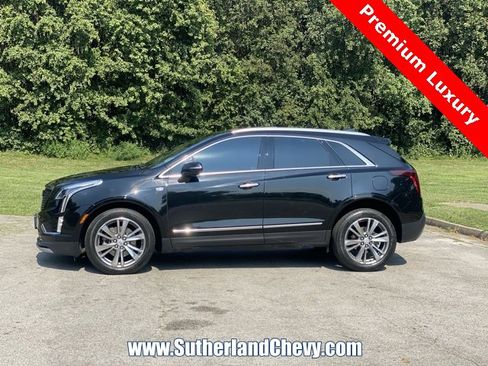 Used 2022 Cadillac XT5 Premium Luxury image 4