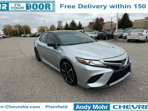 Used 2018 Toyota Camry XSE image 39