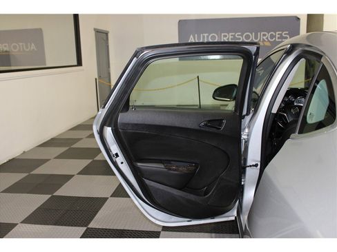 Used 2017 Buick Verano Leather image 13