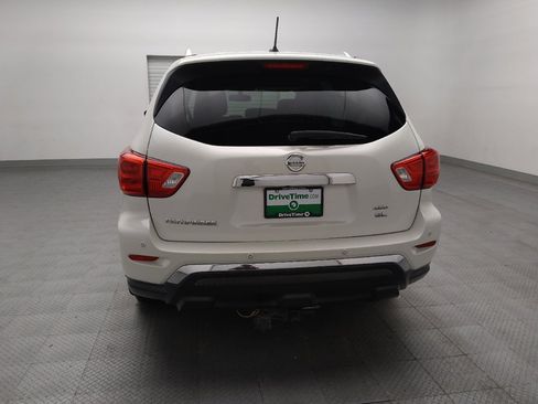Used 2018 Nissan Pathfinder SL AWD/4WD image 6