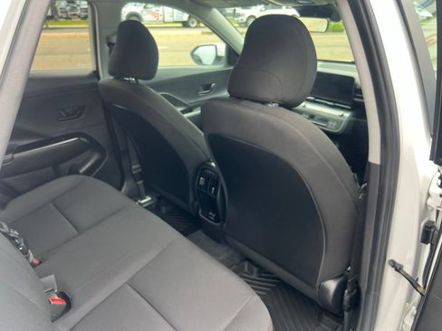 Used 2025 Hyundai Kona SEL AWD/4WD image 41