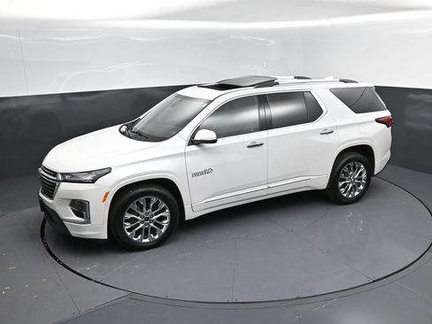 Used 2023 Chevrolet Traverse High Country image 31