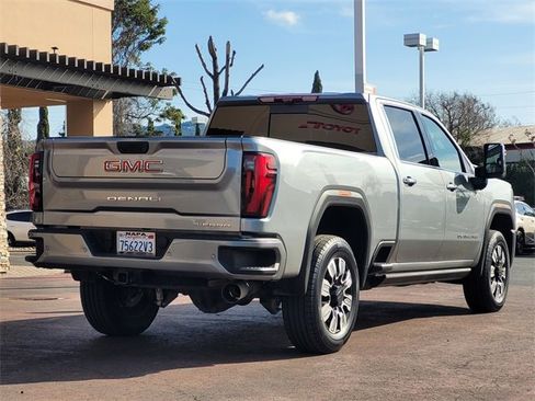 Used 2025 GMC Sierra 2500 Denali w/ Denali Reserve Package image 6