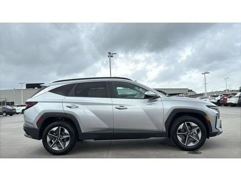 Used 2026 Hyundai Tucson SEL AWD/4WD image 7