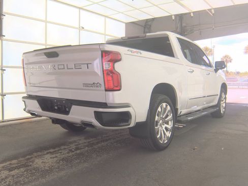 Used 2020 Chevrolet Silverado 1500 High Country AWD/4WD image 4
